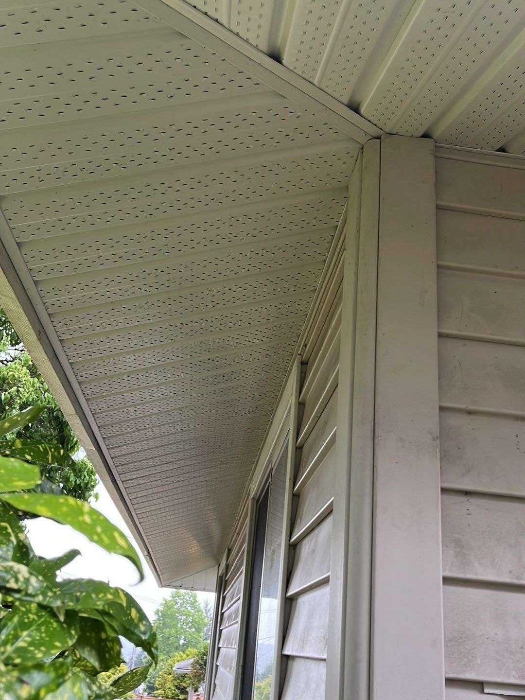 Soffit Converted To Aluminum