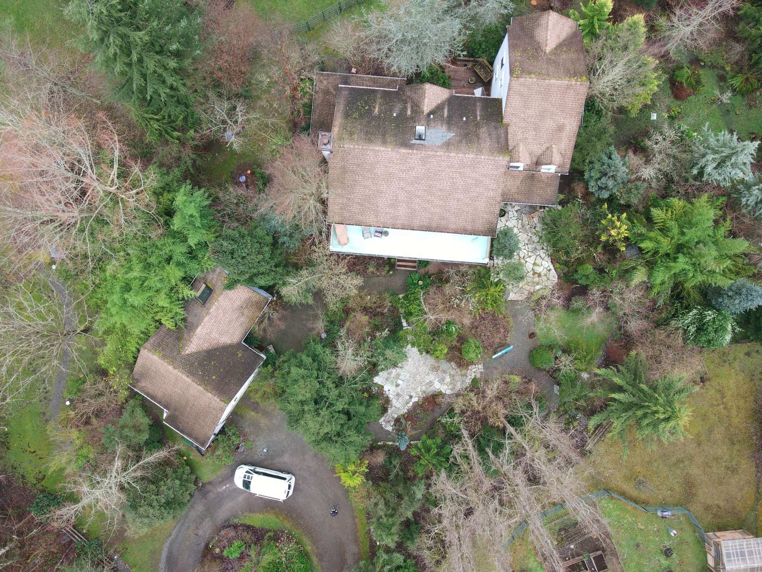 Arial view of roof in Washington state