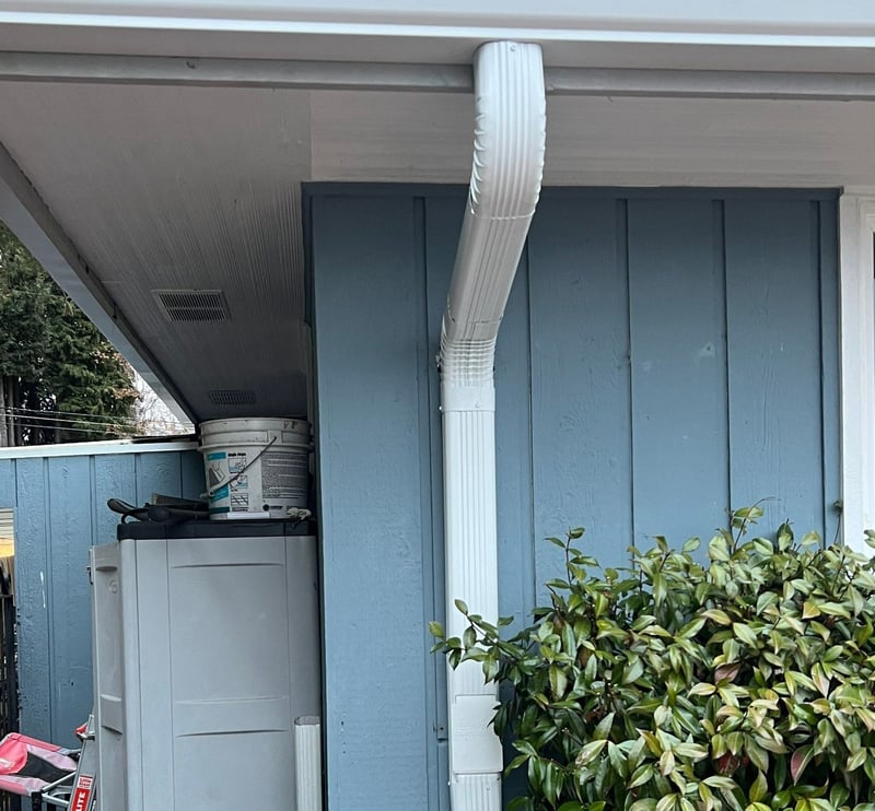 downspout large