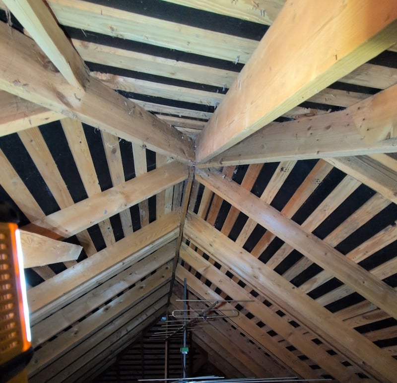 skip sheathing in cedar shake roof