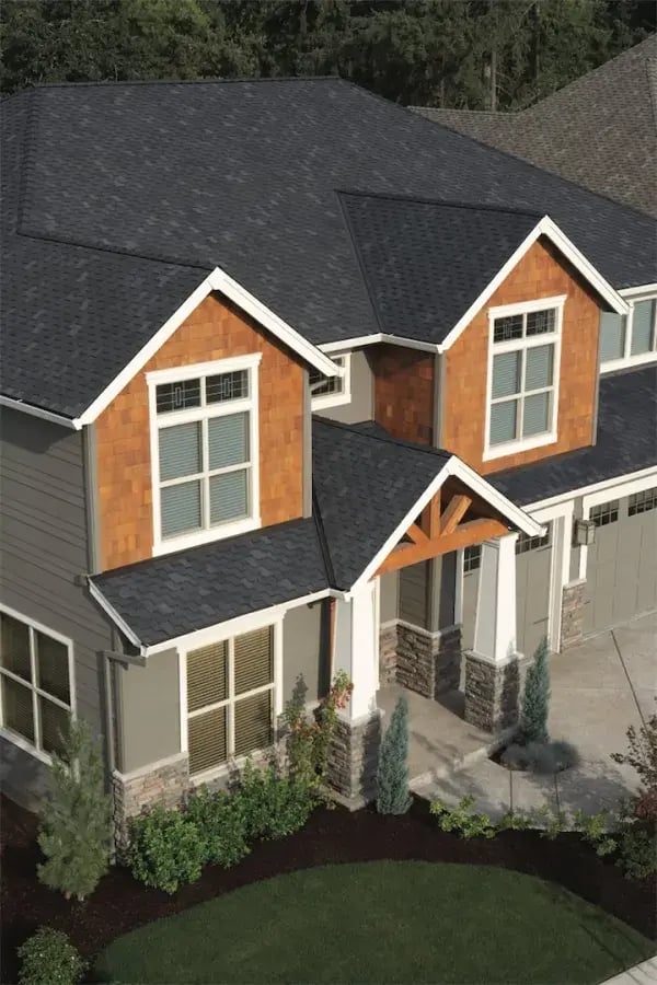 Owens-Corning-Woodcrest®-Carbon-RoofSmart
